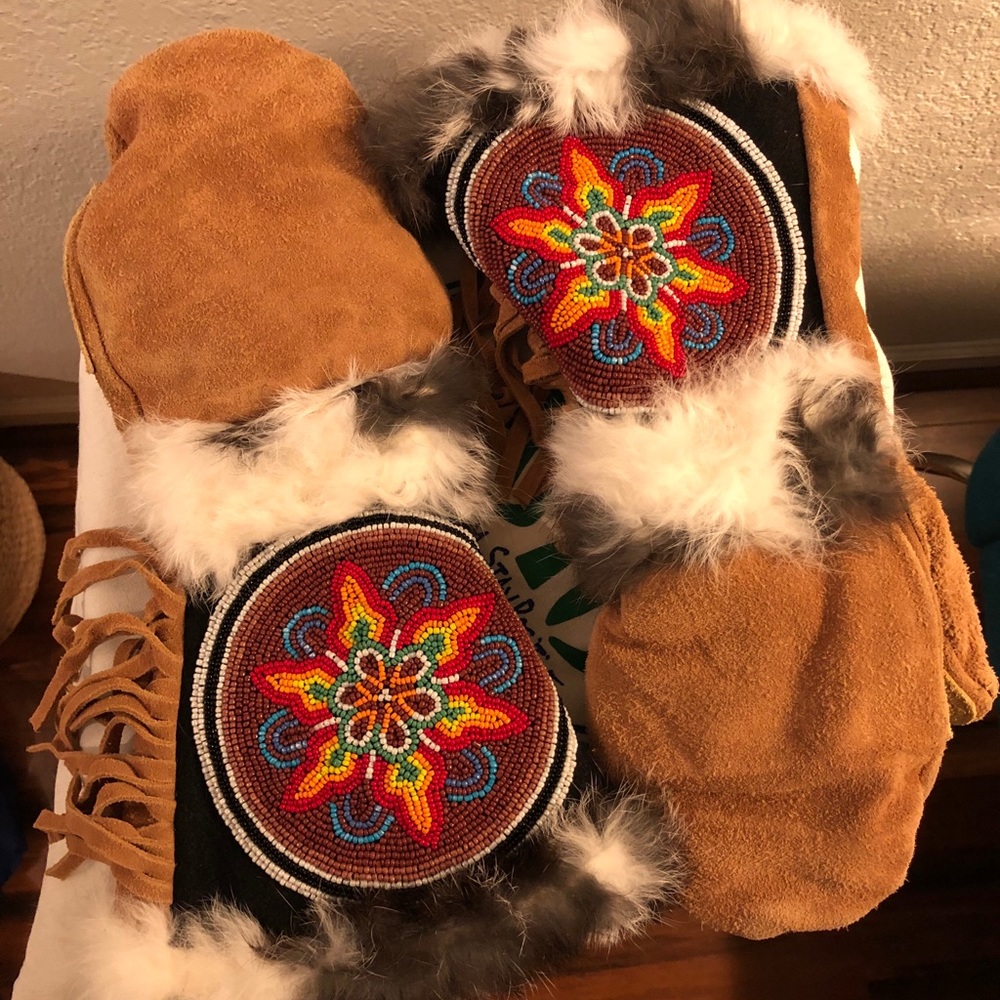 Astis Mittens